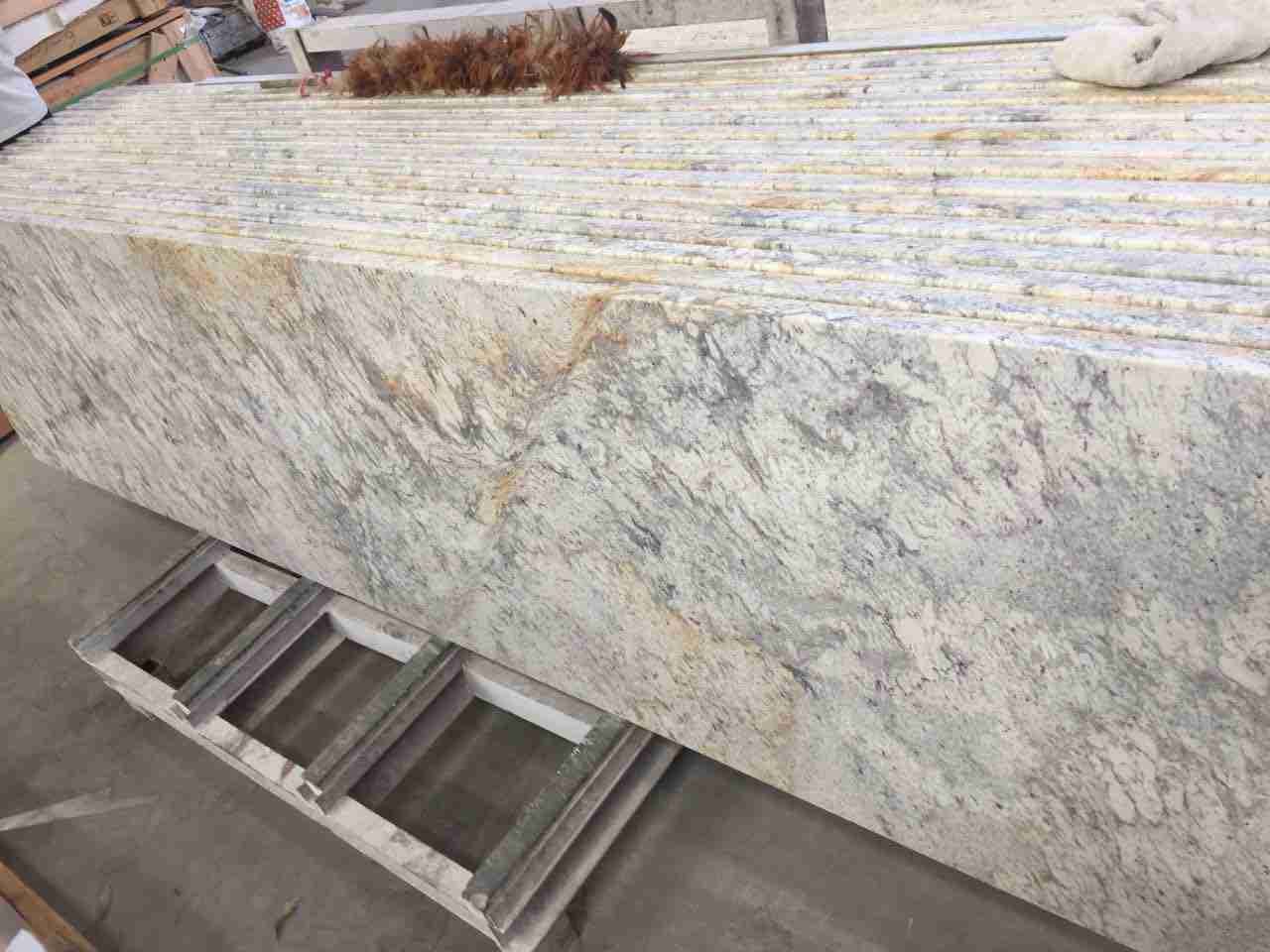 Stunning Kitchen Countertop in Granite - Lianguo Stone