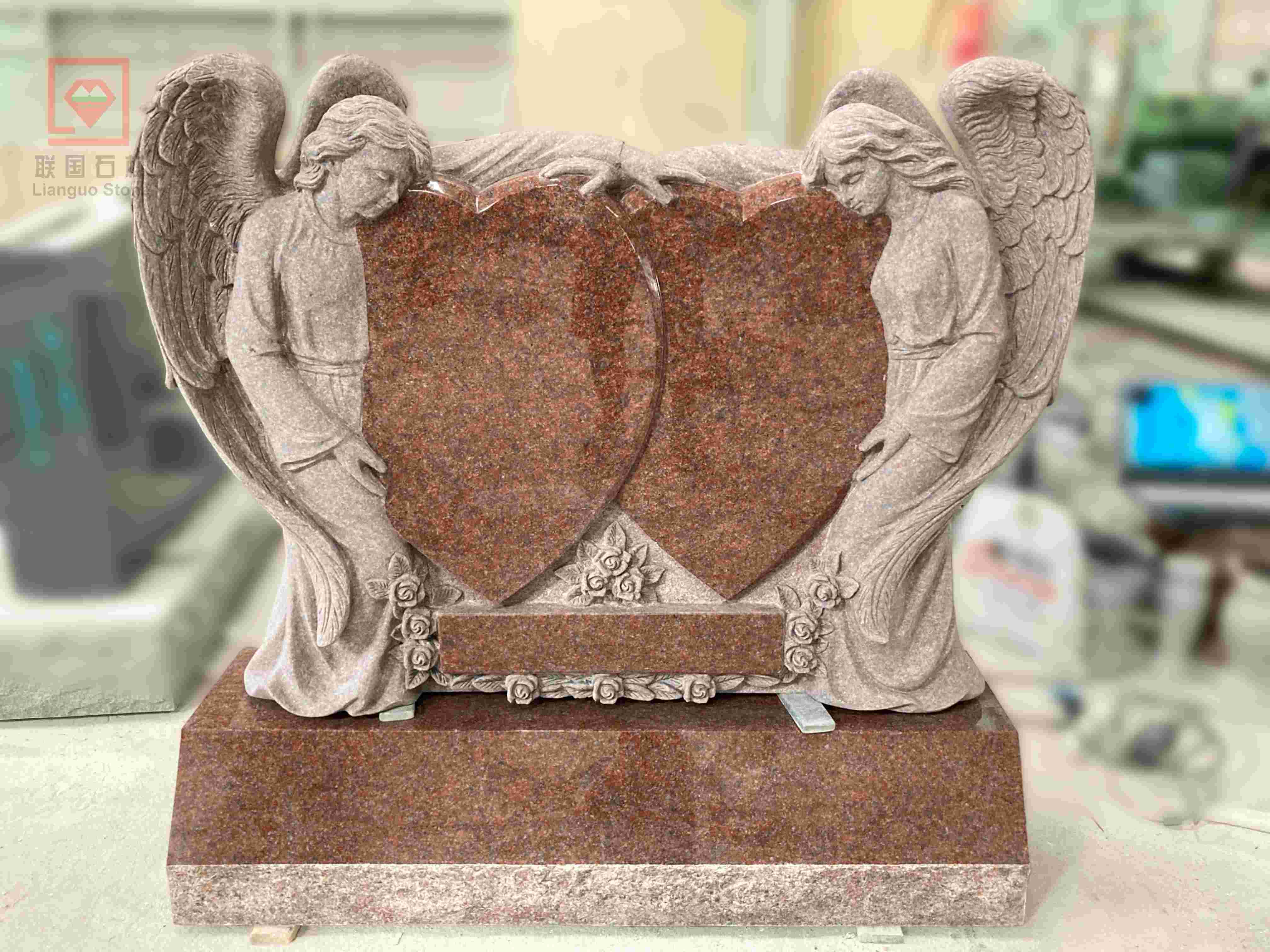 America Cross Customized Granite Monument supplier